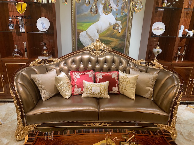James Bond S Latest Classic Sofa Set, Most Expensive Sofa Set In The World