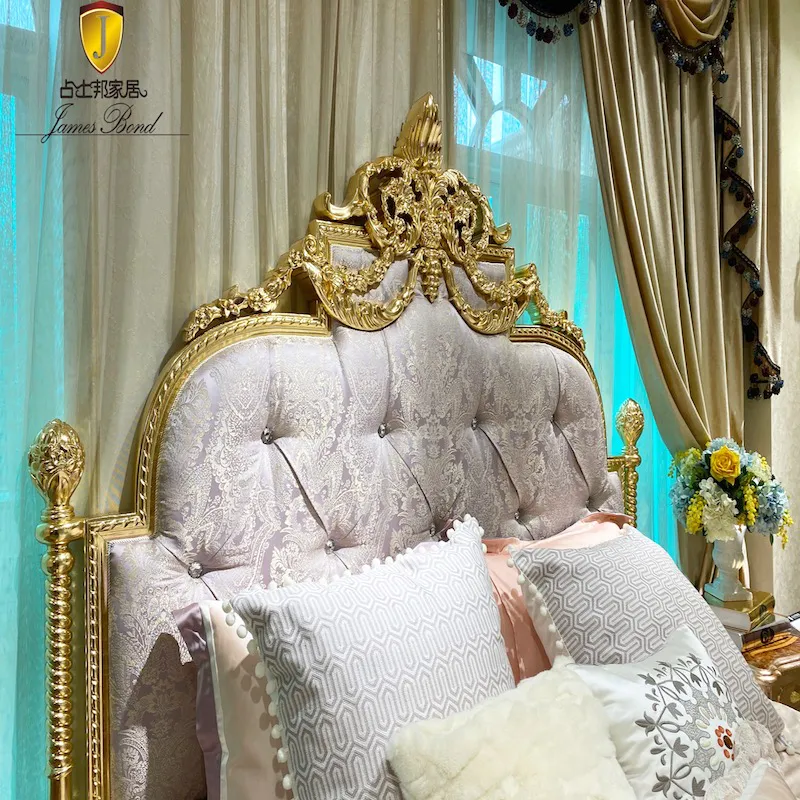 Italian Style Furniture Classic Bed With Imported High Quality Cloth