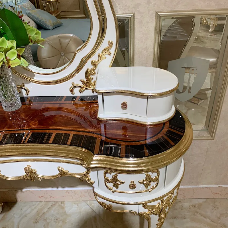 European Furniture Exquisitely Carved Classic Dressing Table