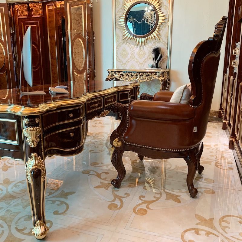 Luxury furniture pure hand-carved classic desk with strong sense of value